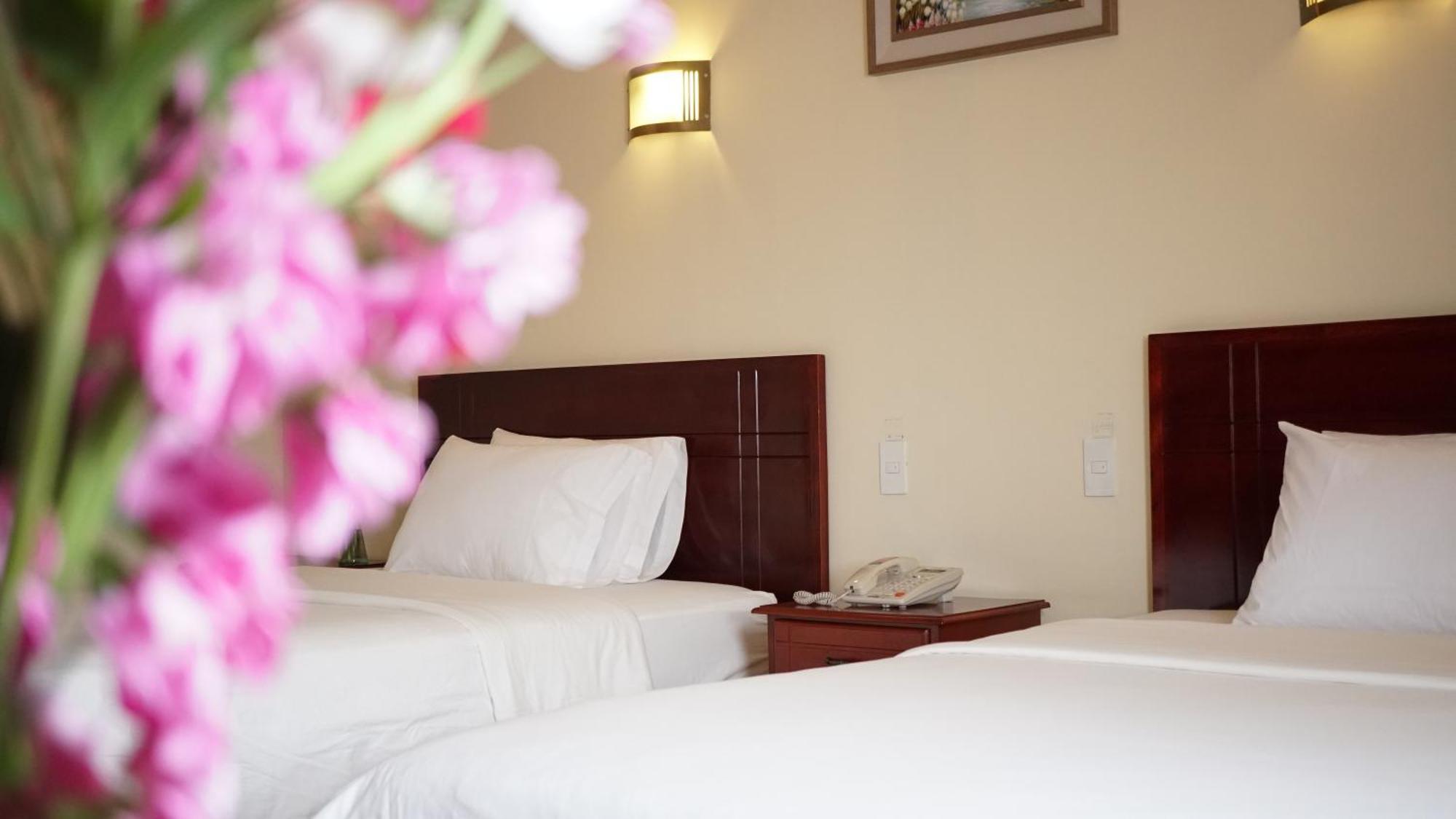 Hotel Lottus Кито Стая снимка
